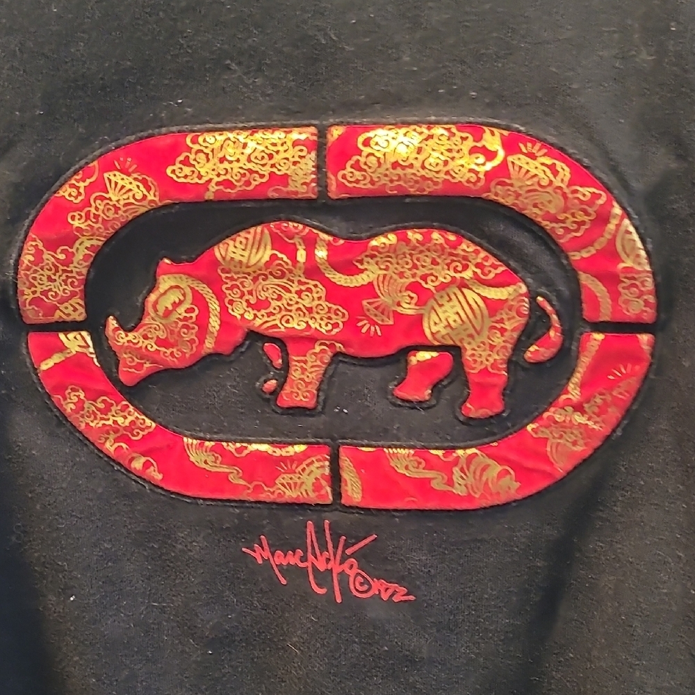 Y2K Ecko Unltd. Black Tee with Red Logo Tag - Picture 5 of 6